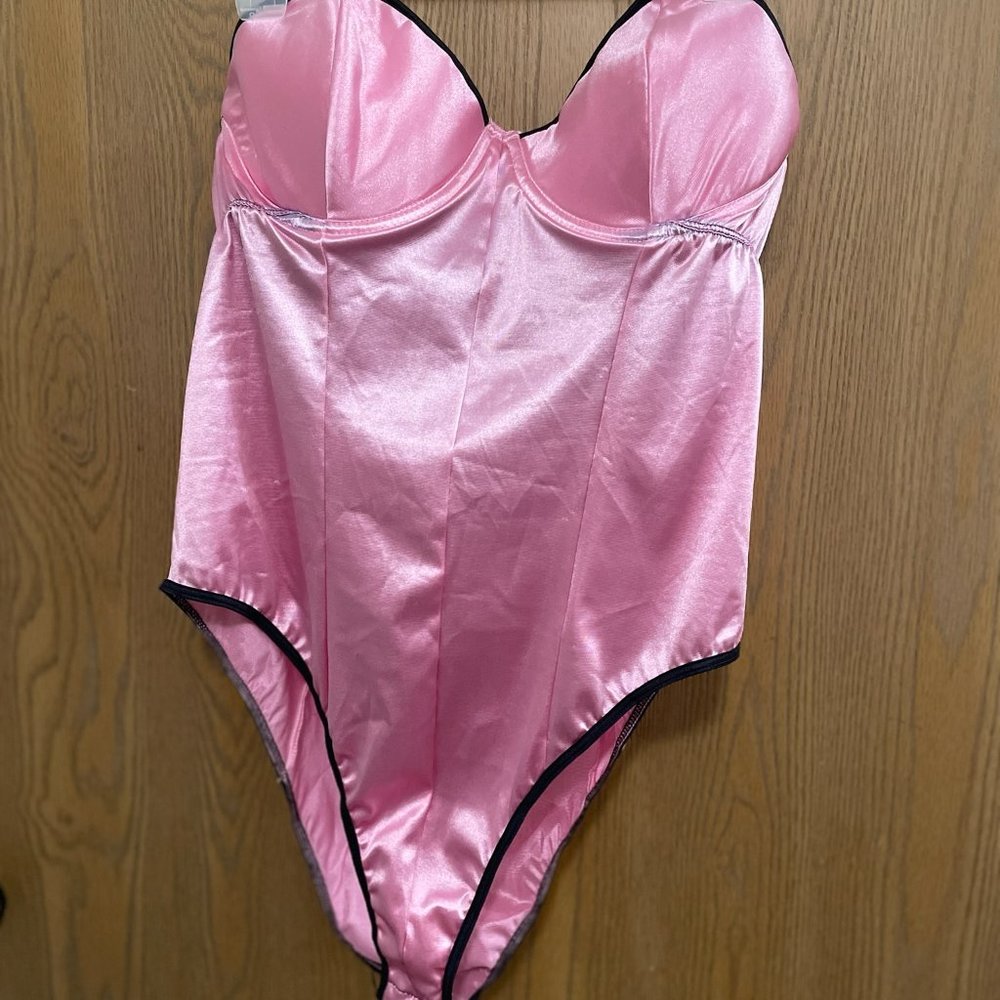 pink 3X Bunny Outfit